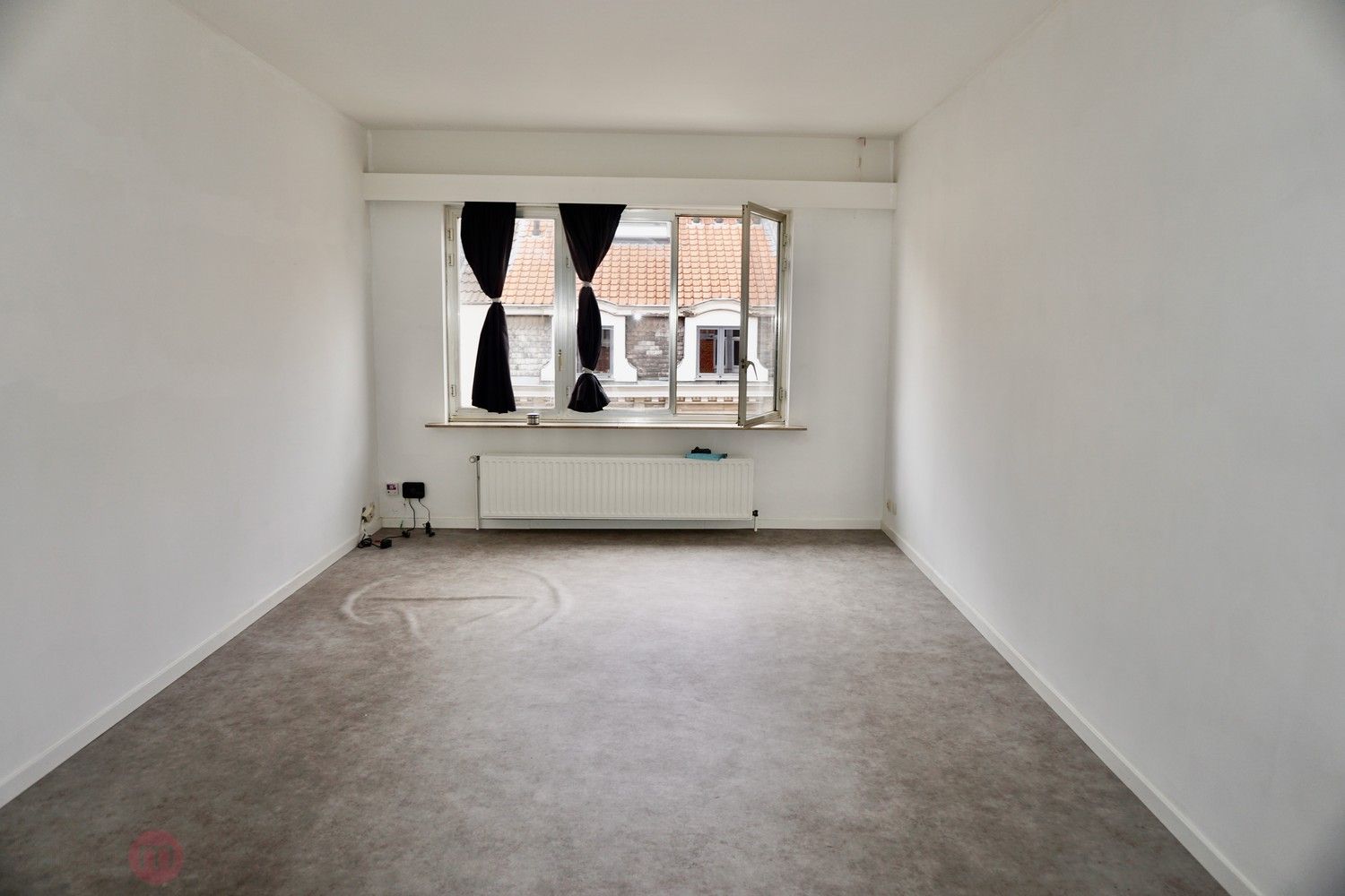 Centraal gelegen 1 slaapkamer appartement op 3 min. van het station van Leuven. foto 2