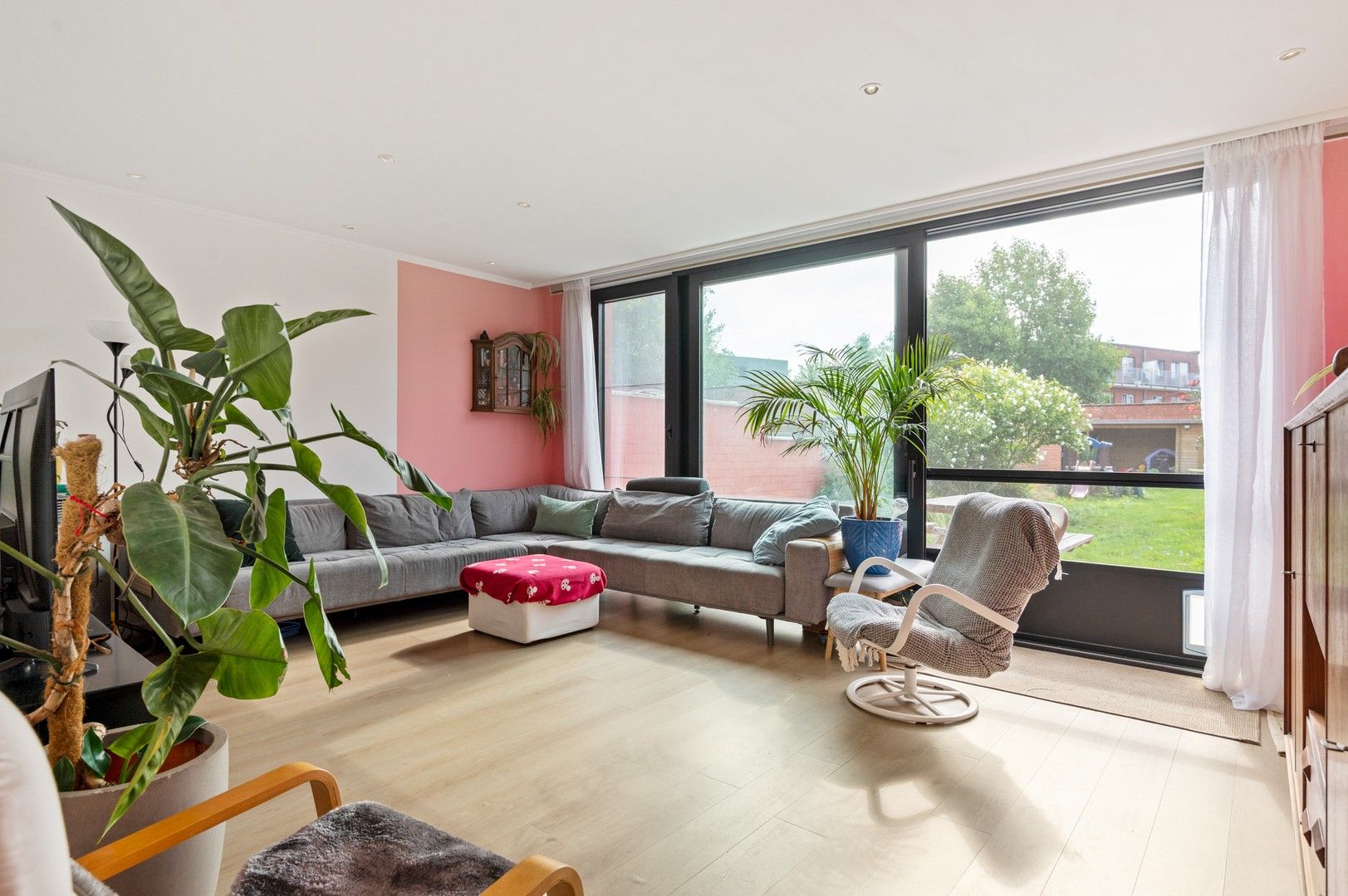 Energiezuinige woning met 4 slpk, inpandige garage en tuin foto 7