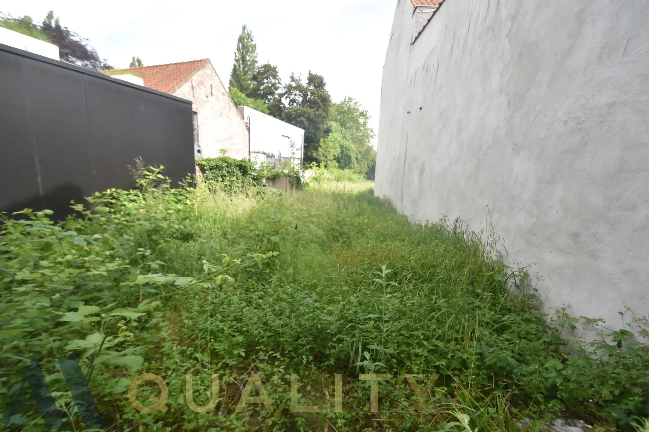 Kraktervolle te renoveren rijwoning/handelshuis met grote tuin en garage foto 19