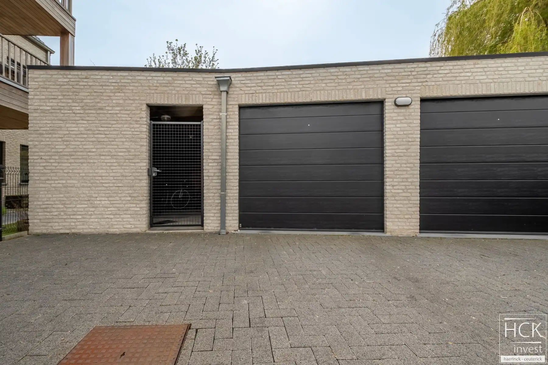 KRUISHOUTEM – Energiezuinig gelijkvloers appartement met 2 SLPK én garage foto 13