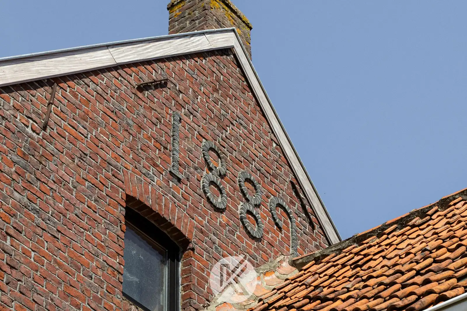 Ruime gerenoveerde karakterwoning foto 5