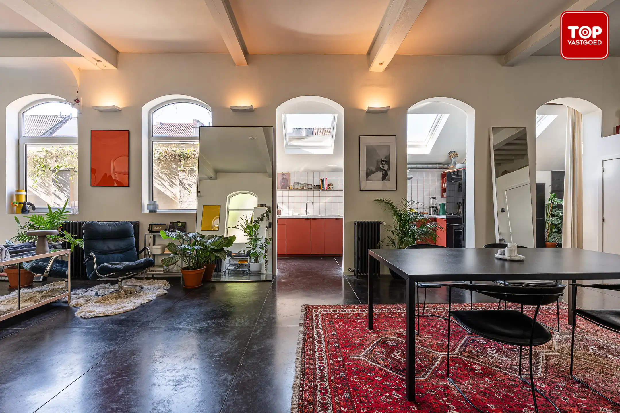 Stijlvolle loft met zonneterras en ideale ligging nabij Gent centrum foto 3