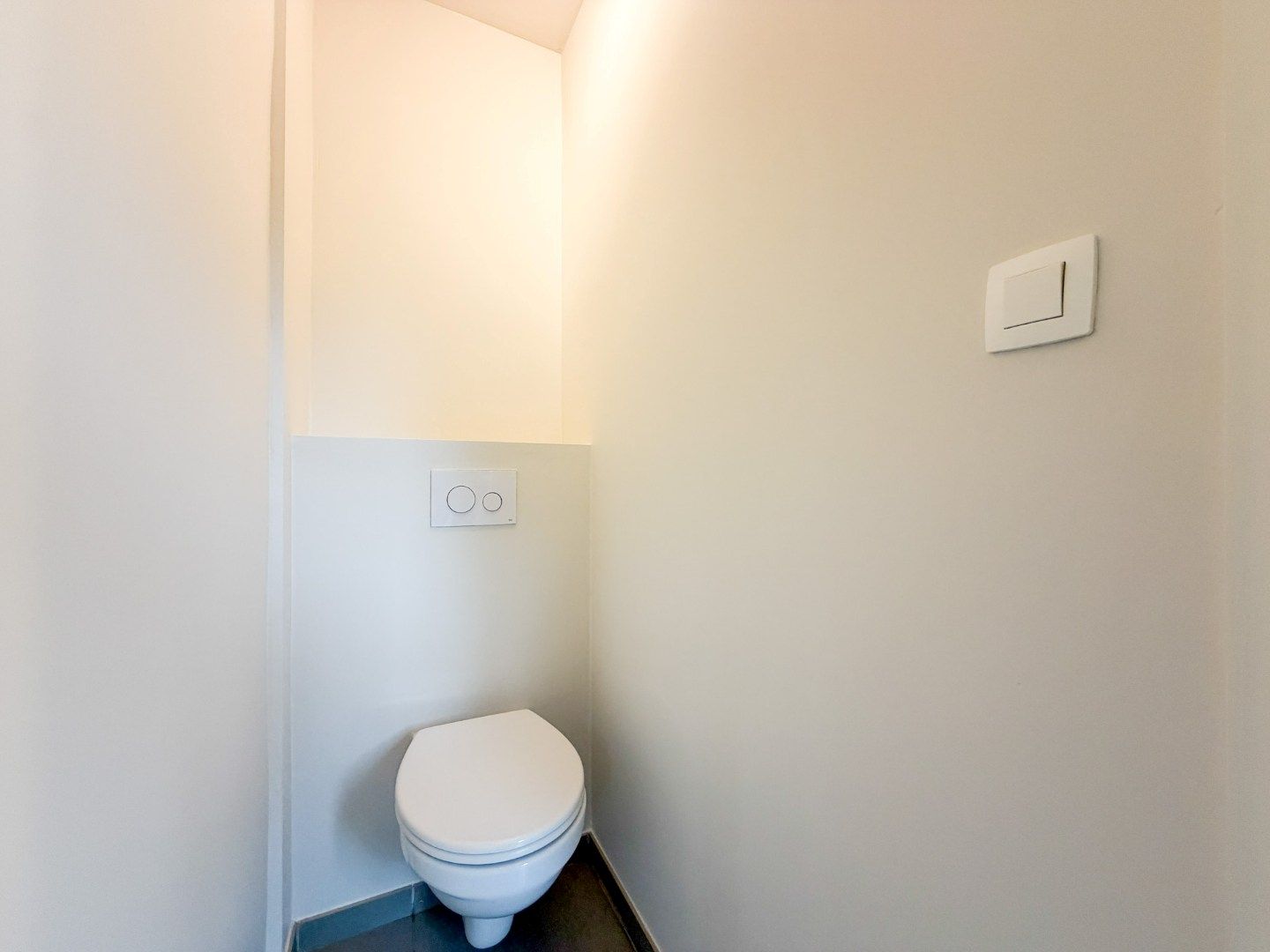 Gezellig 2-slpk appartement met terras, autostaanplaats, Torhout foto 12