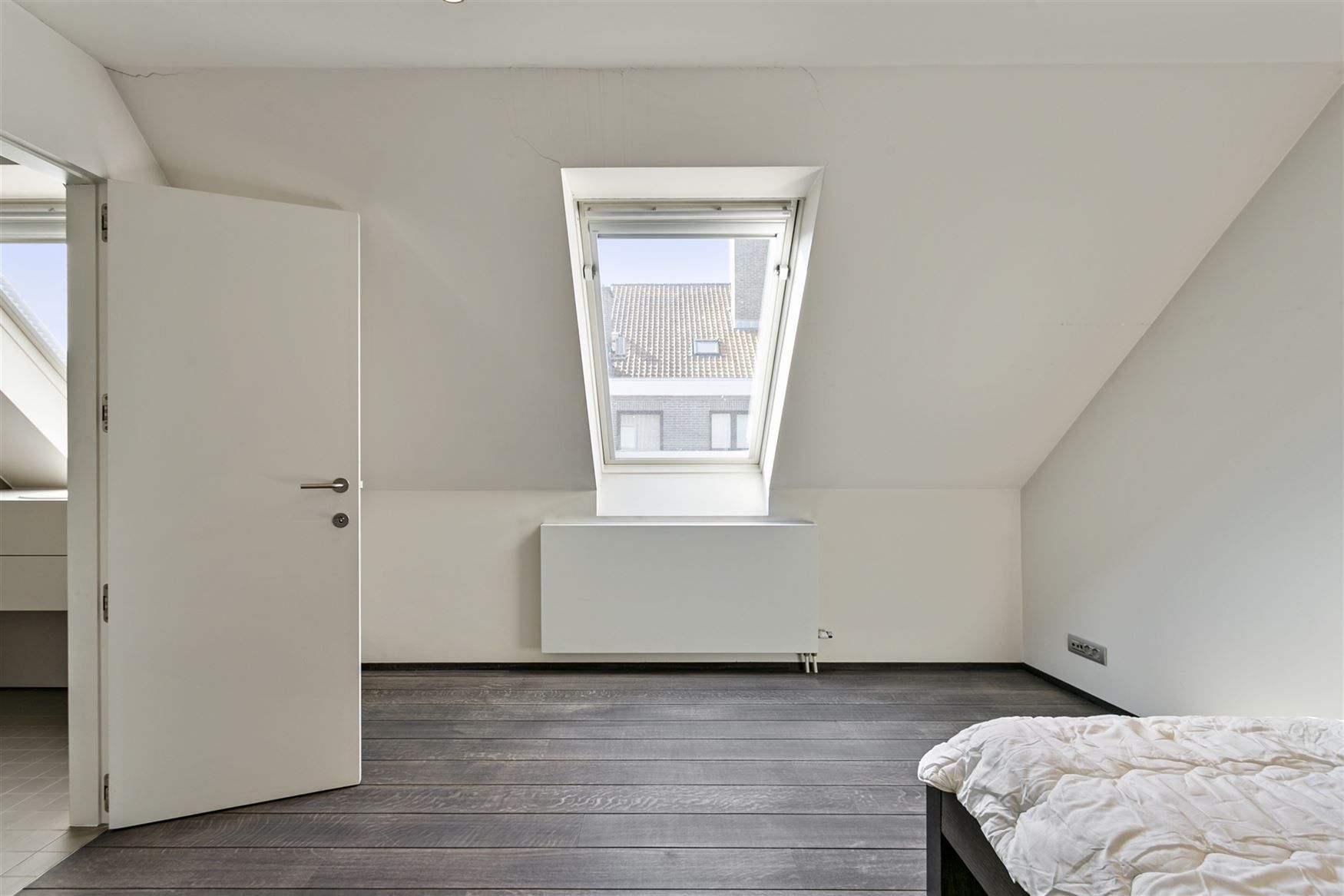 Zeer ruim bemeubeld duplexappartement foto 23