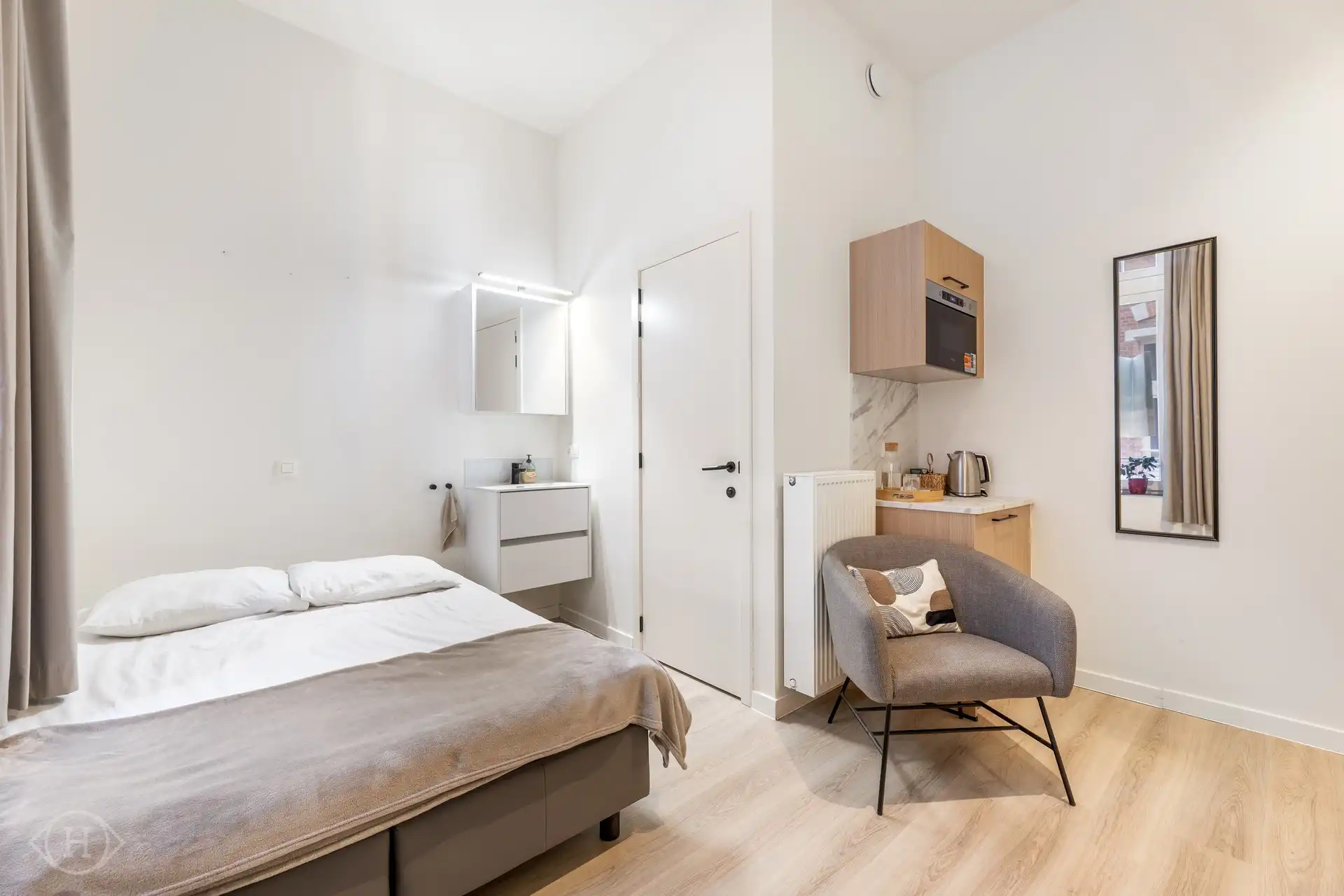 Moderne studentenkamer op toplocatie in Leuven foto {{pictureIndex}}