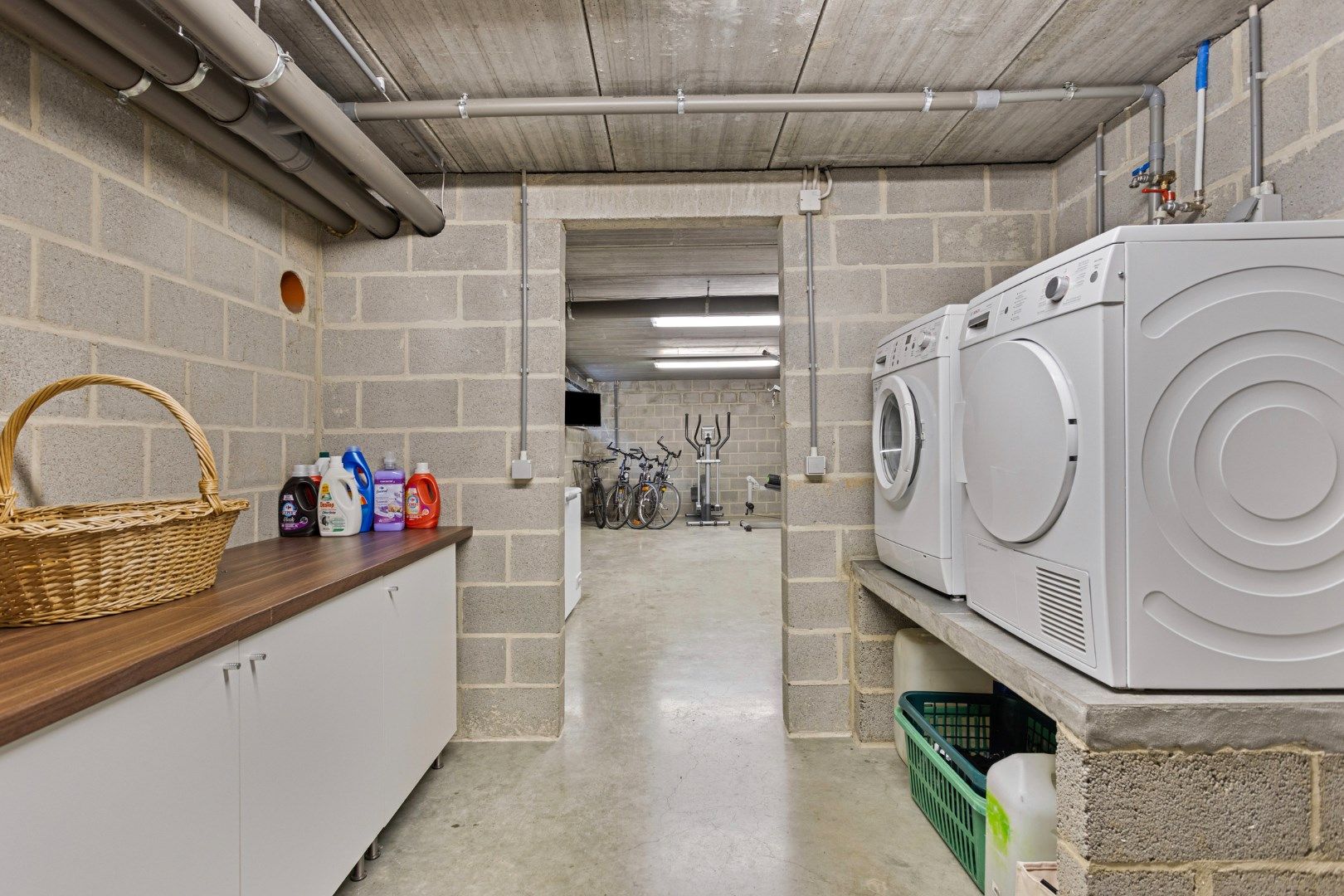 Prachtige ruime woning in stadsrand - Energielabel A foto 24