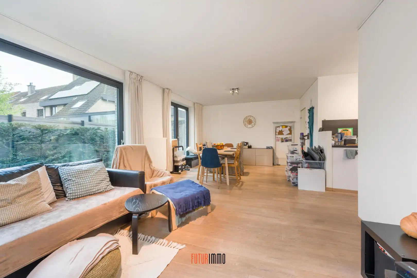 Hoekappartement met bovengrondse parking foto 3