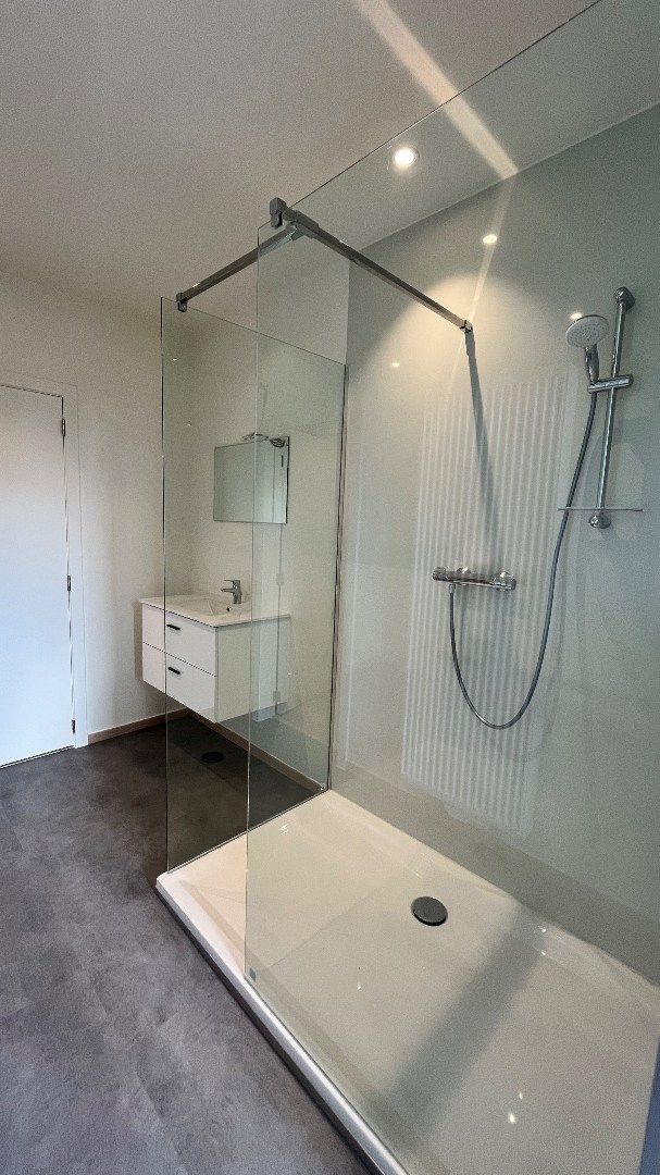 Grote woning met inpandig terras, 3 kamers, tuin,... foto 12