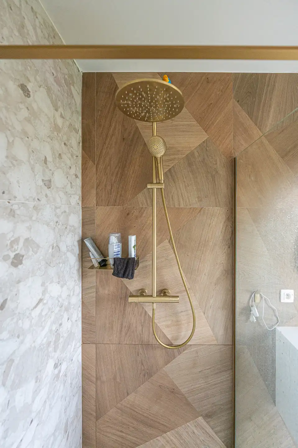 Hedendaagse villa met landelijke charme op 16 are perceel foto 22