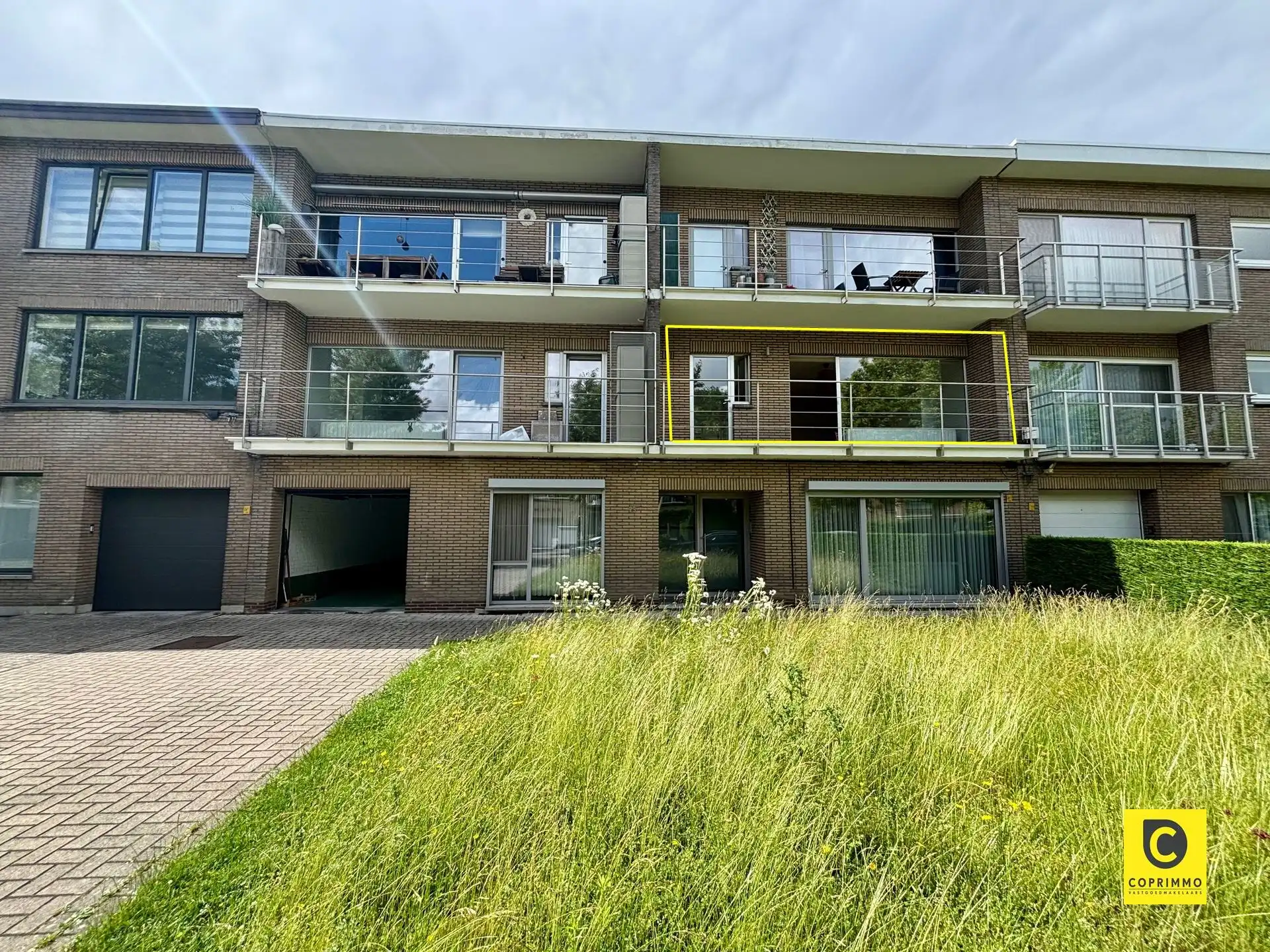 Charmant 2 slpk app met terras & box op toplocatie! foto 13