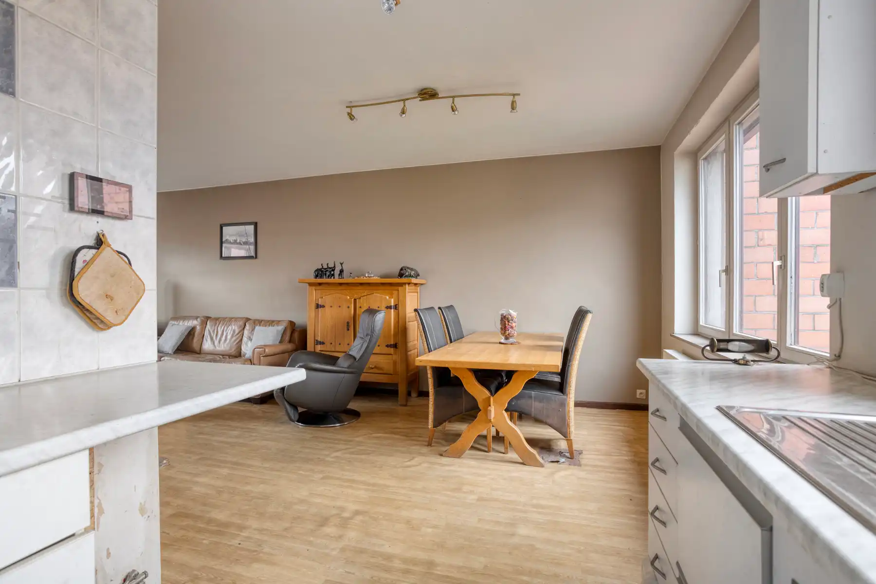 Charmante woning met tuin in Strombeek-Bever foto 11