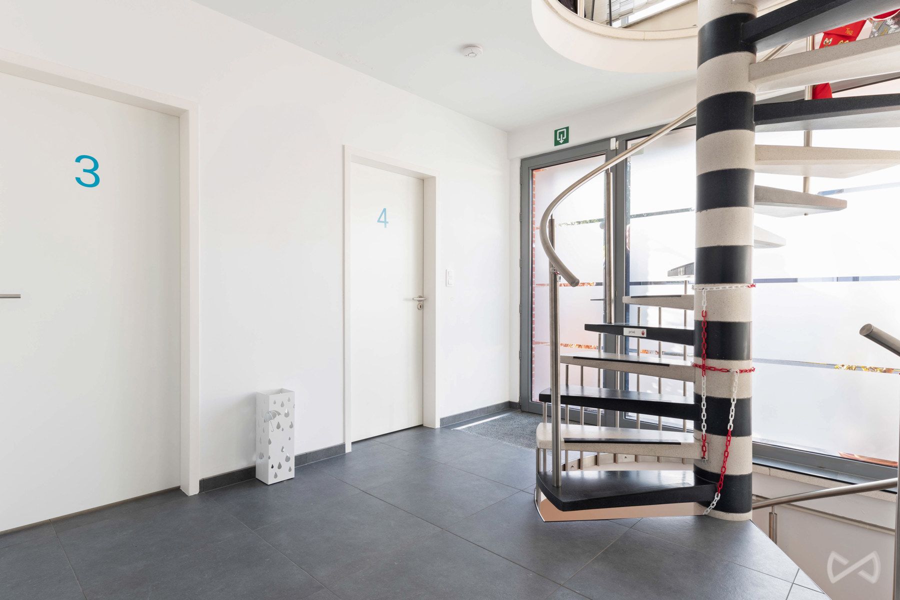 Instapklare kantoor- of handelsruimte foto 9