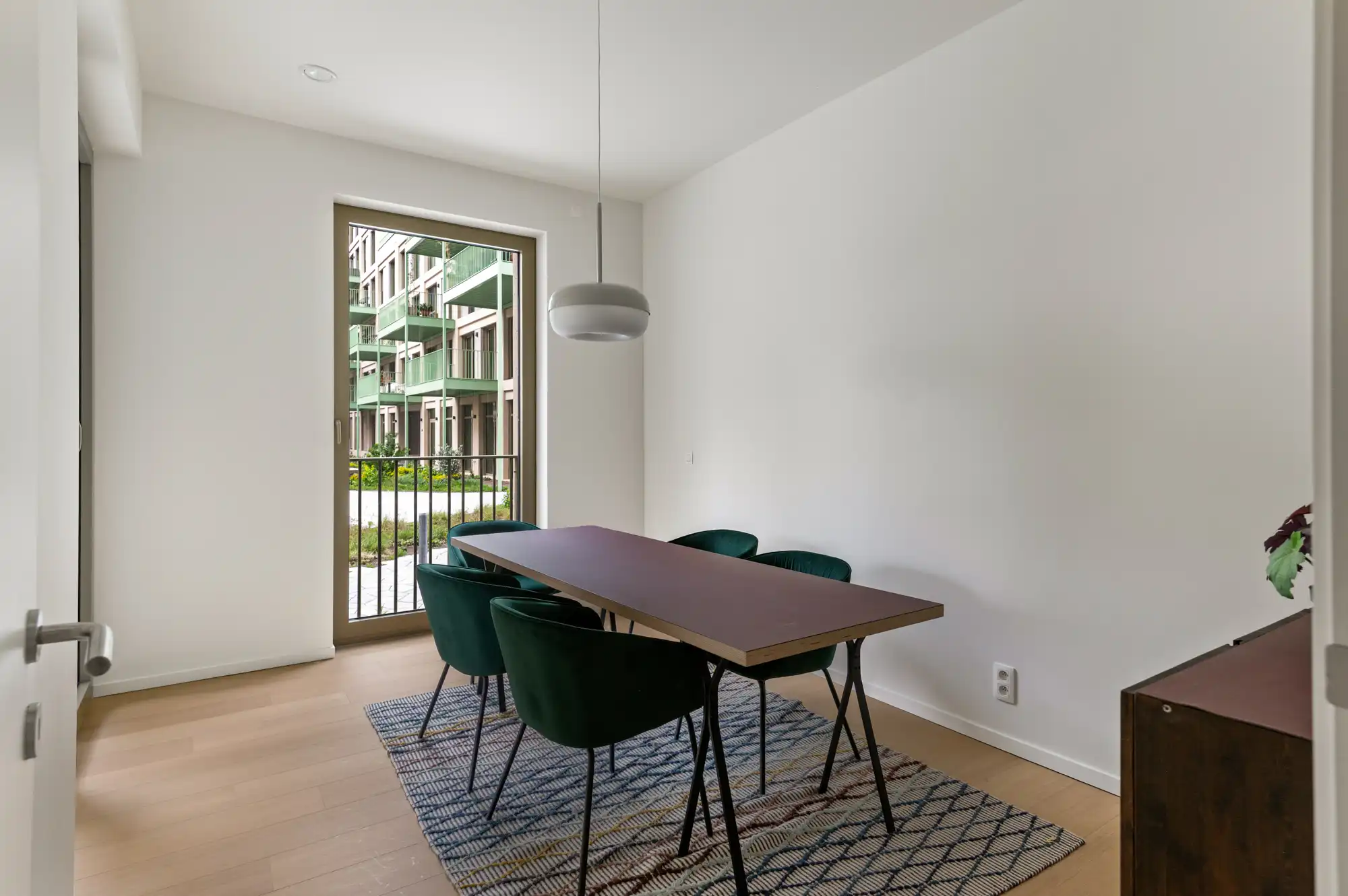 Ruim nieuwbouw app. van 148 m² met handel-/praktijkruimte foto 17
