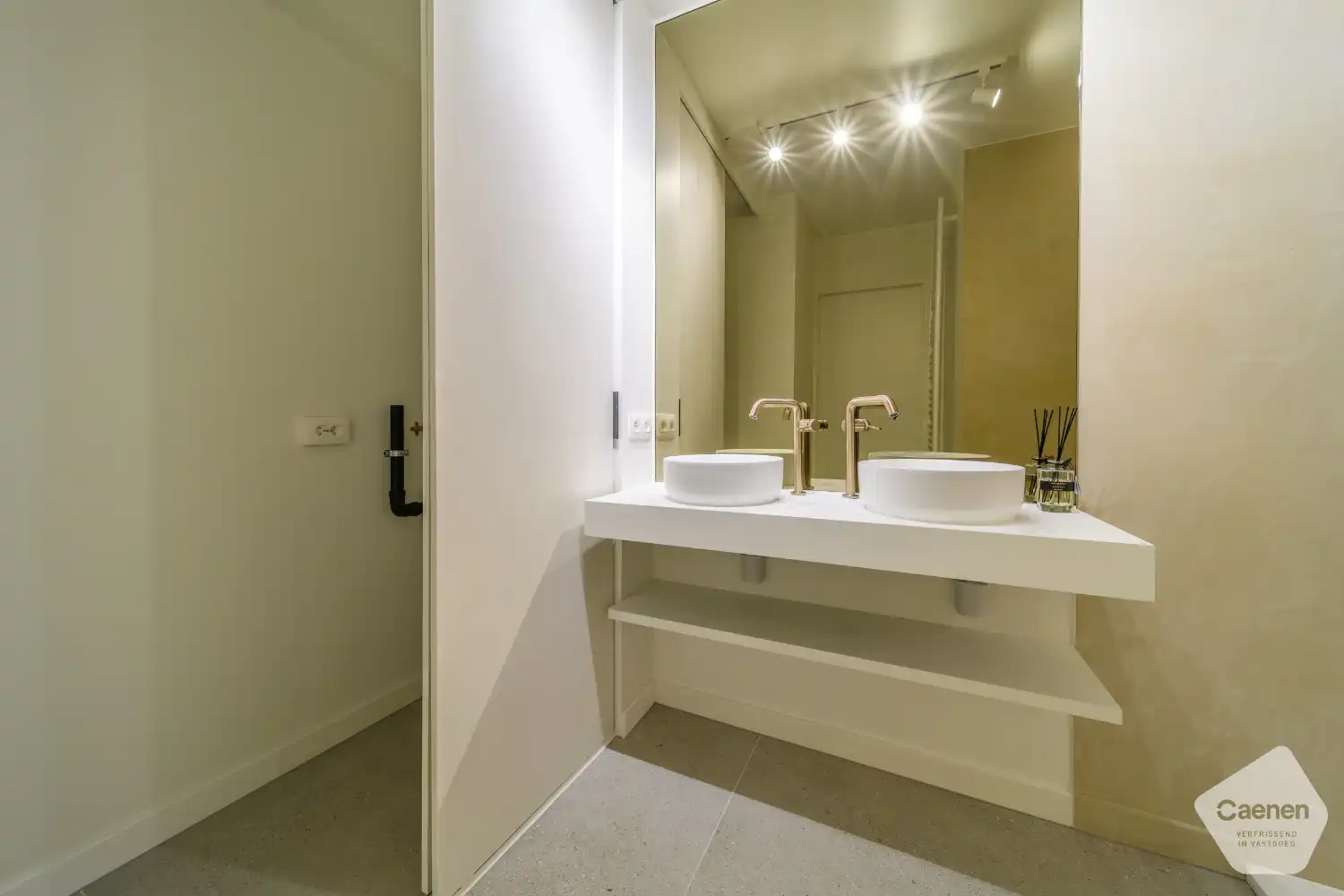 Luxueus gerenoveerd appartement met frontaal zeezicht – Residentie Château Soutard foto 10