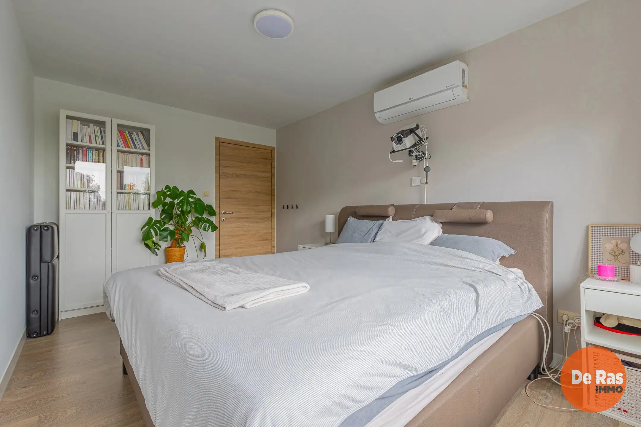 BERLARE - Stijlvolle woning met zuid gerichte tuin foto 14