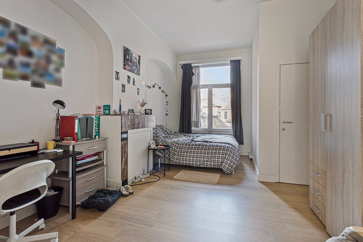 Appartementsgebouw met 1 commerciële ruimte, 4 één slaapkamer appartementen en 3 studio's op wandelafstand van Sint-Pietersstation foto 6