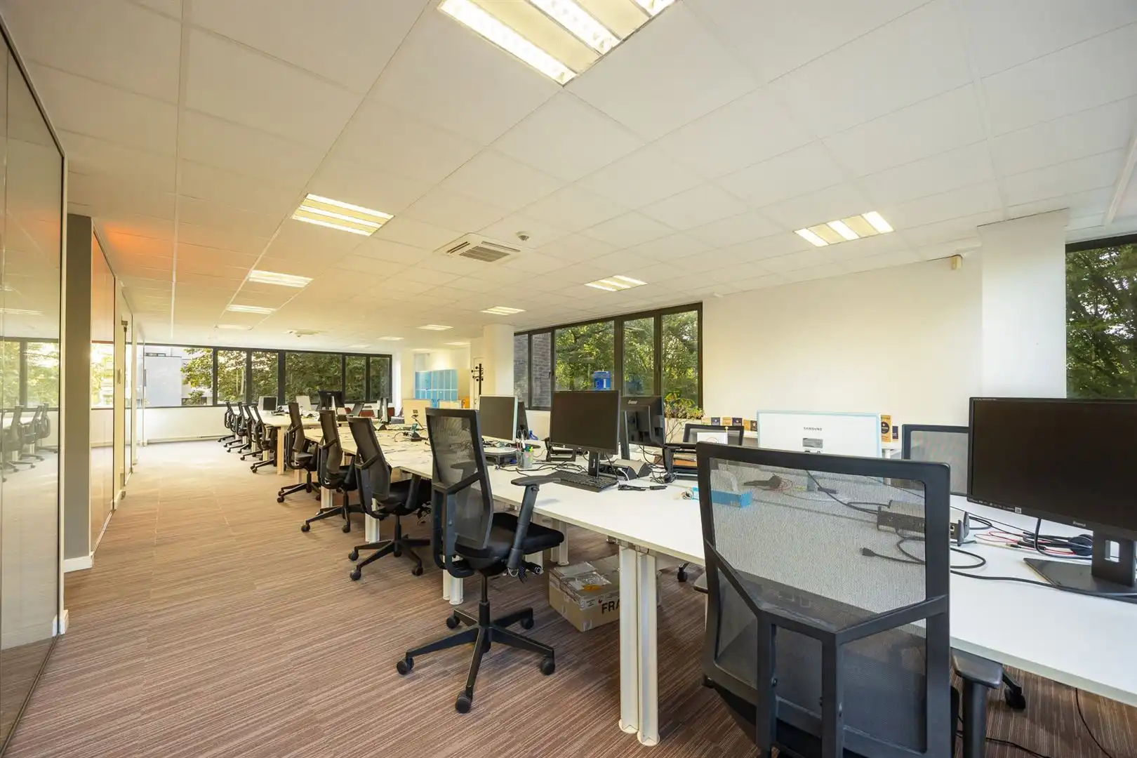 Instapklare kantoorruimte van 235 m² nabij E19 en A12  foto 10