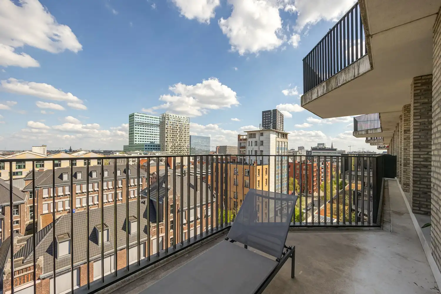 Licht en instapklaar appartement met 2 terrassen (23 m2) op toplocatie ’t Eilandje - Cadiz foto 21