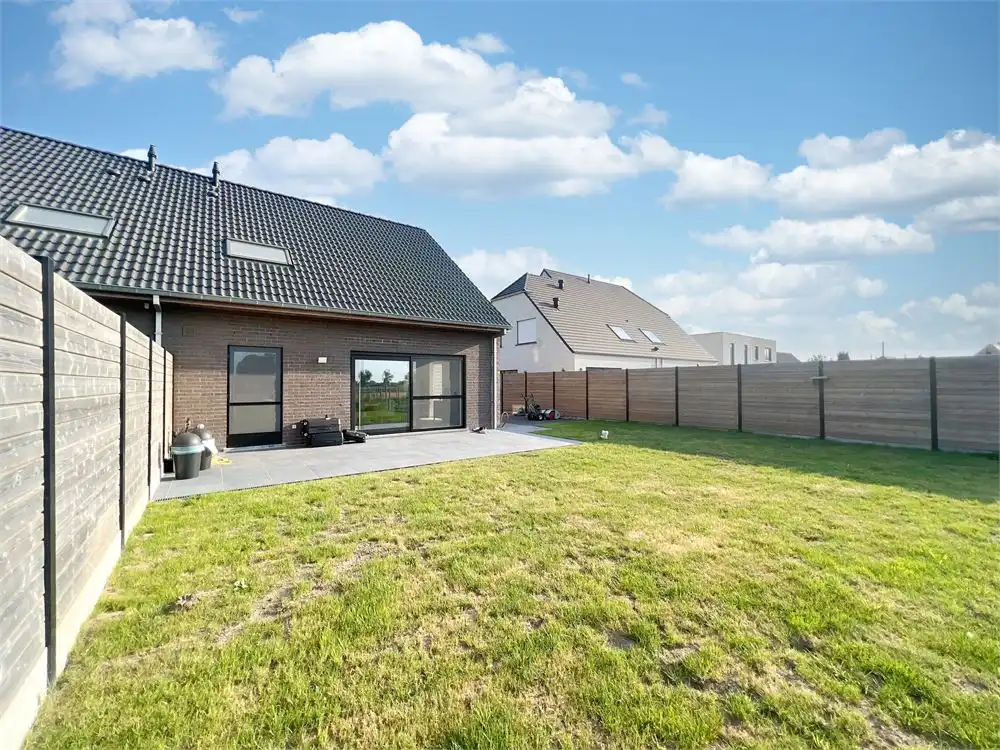 Recente nieuwbouwwoning (2022) met 4 slpks + tuin! foto 14