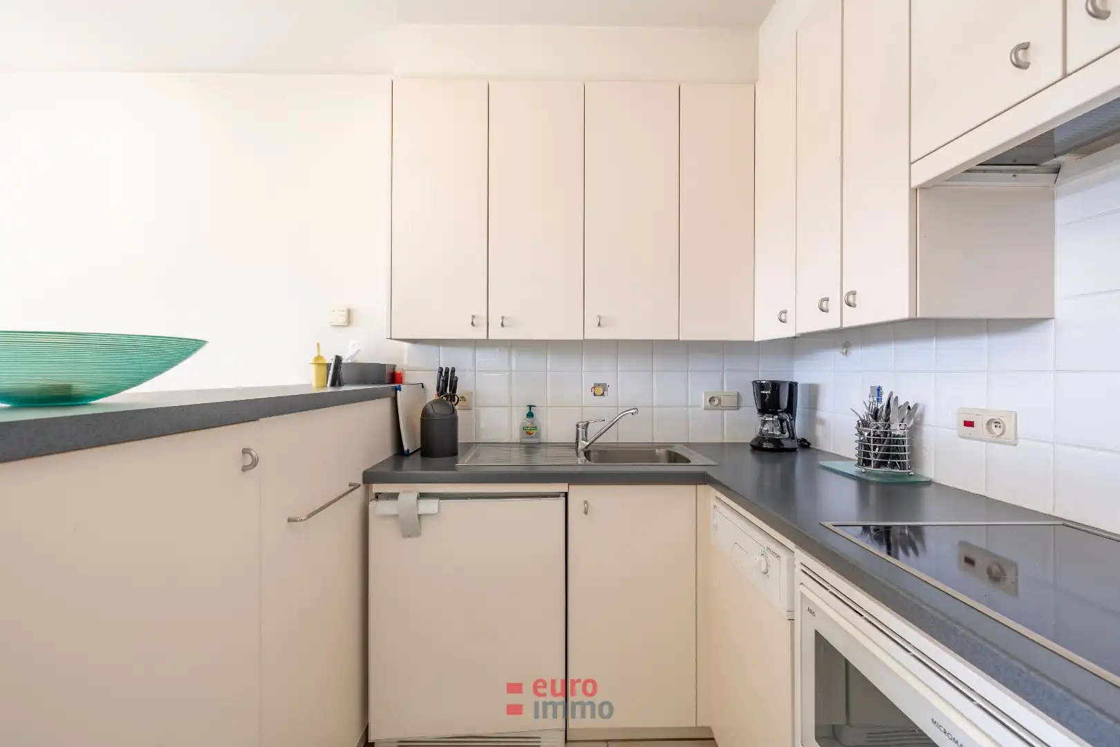 Zonovergoten appartement in Residentie Casino – hartje Nieuwpoort-Bad! foto 9