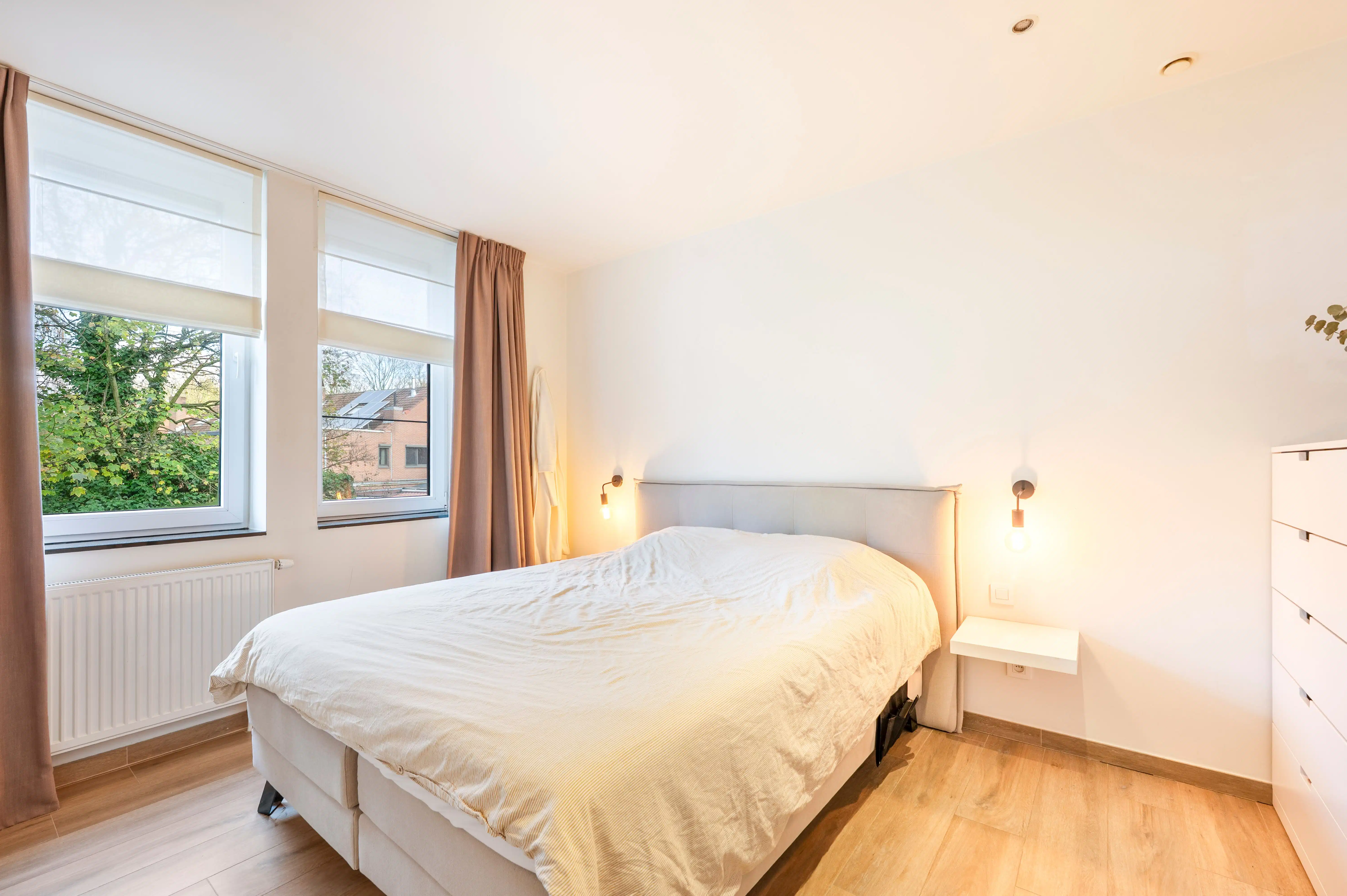 Moderne gezinswoning met gezellige stadstuin op de Lage Kaart te Brasschaat! foto 10