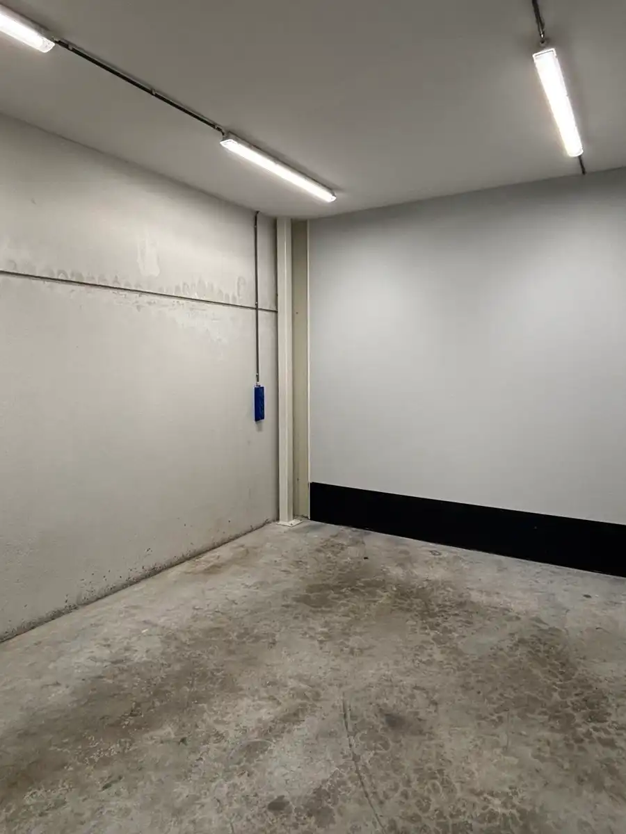 Bedrijfspand van ca 300m² foto 12