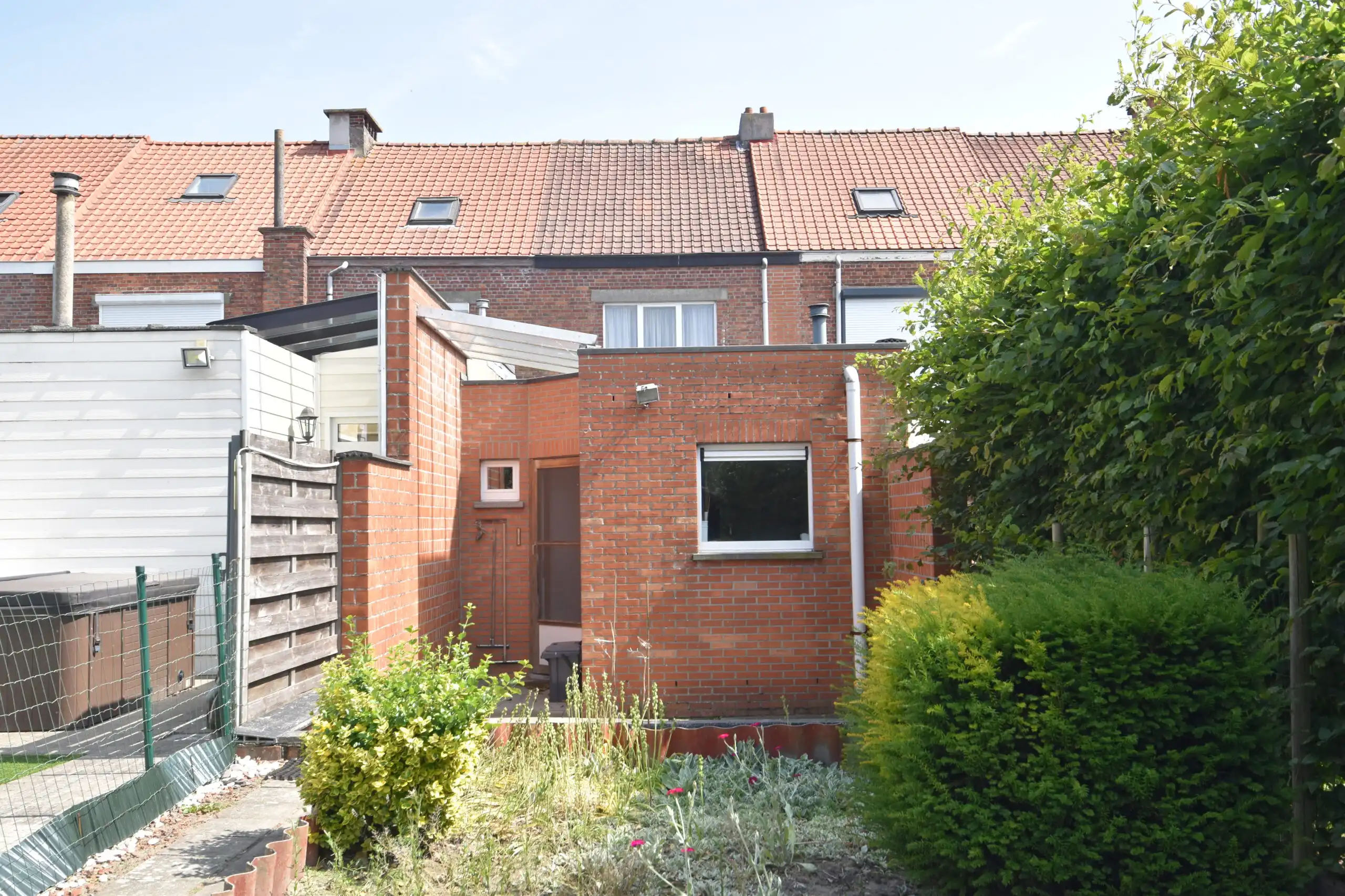 Verzorgde stadswoning met tuin op wandelafstand van alles foto 20