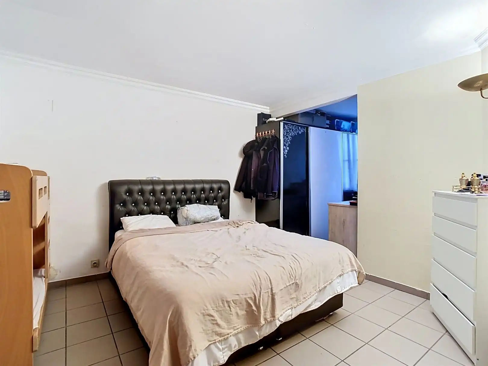 Gelijkvloers appartement met tuin!  foto 6