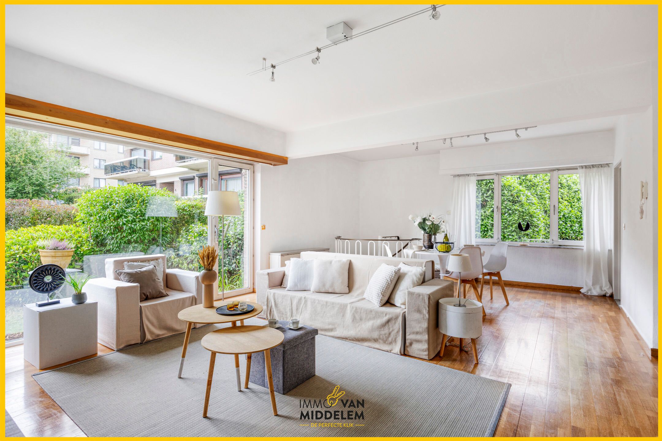Hoofdfoto van de publicatie: GELIJKVLOERS APPARTEMENT MET 2 KAMERS, TUIN EN GARAGE