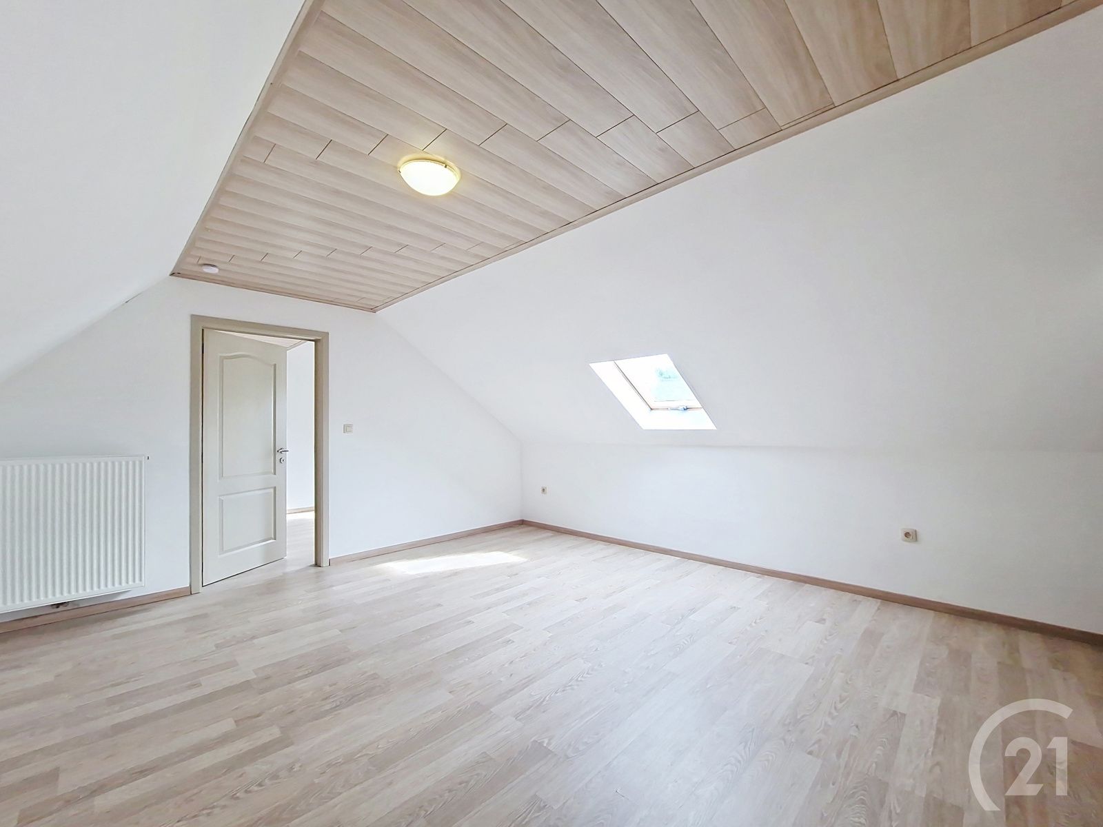 Appartement te huur! foto 13