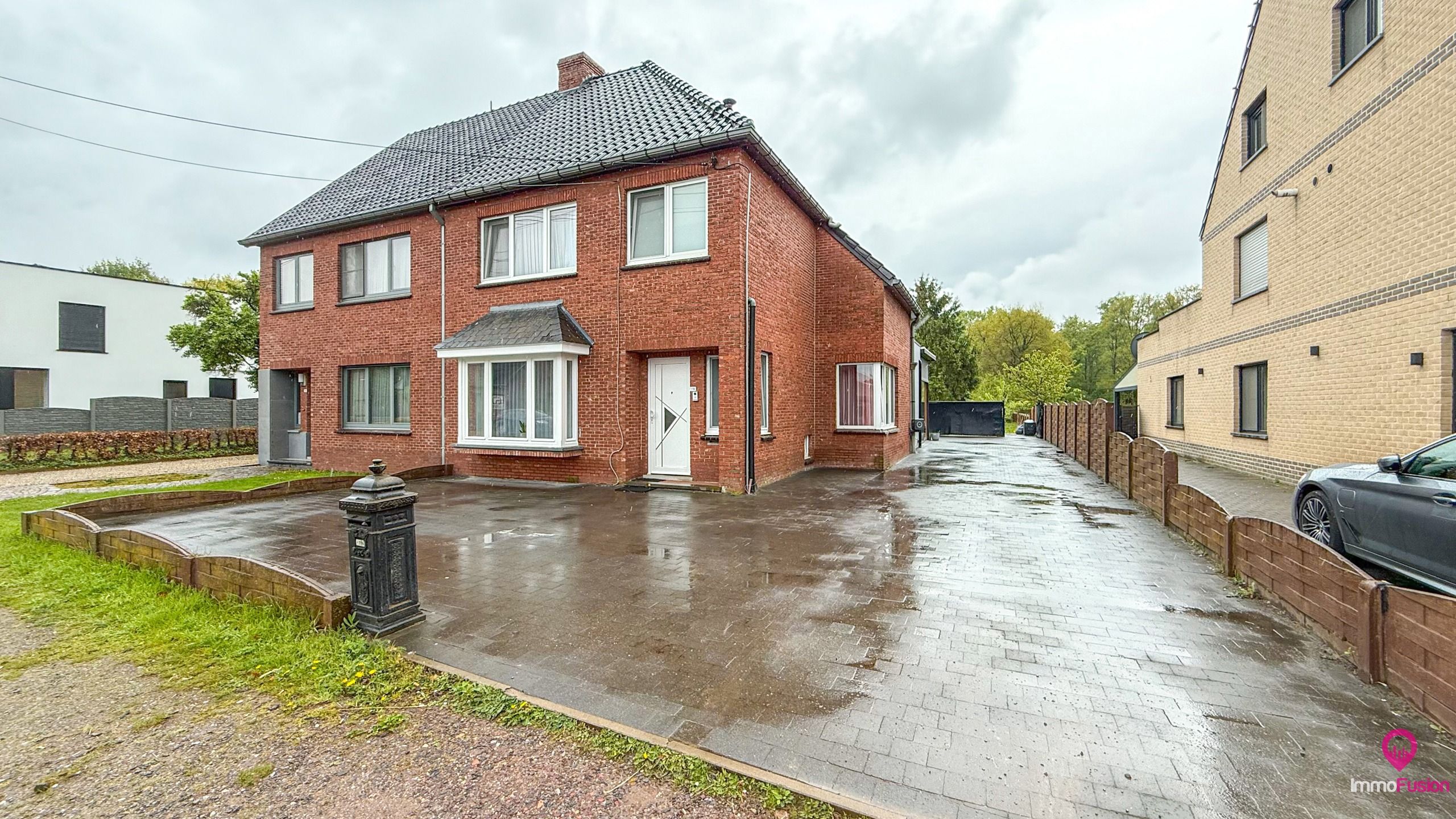 Instapklare woning met 4 slaapkamers – gerenoveerd in 2023! foto 2