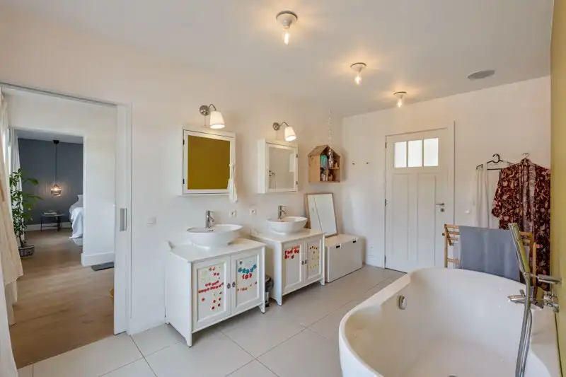 Unieke, energiezuinige herenwoning met karakter op 36are foto 34