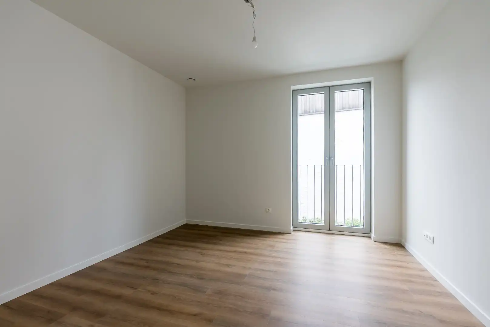 Gunstig gelegen nieuwbouwwoning vlakbij het centrum van Mol-Sluis foto 19