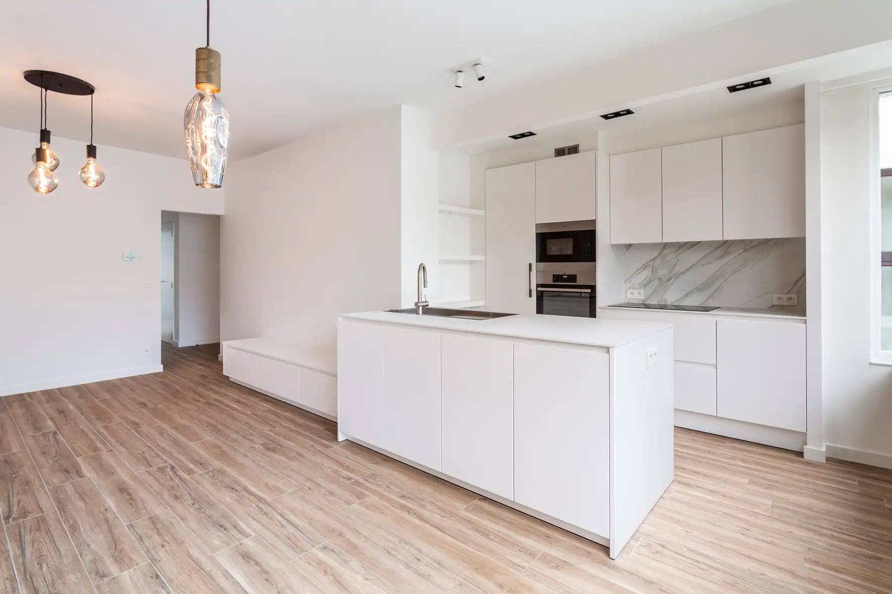 Stijlvol 2-slaapkamerappartement op ’t Zuid foto 2