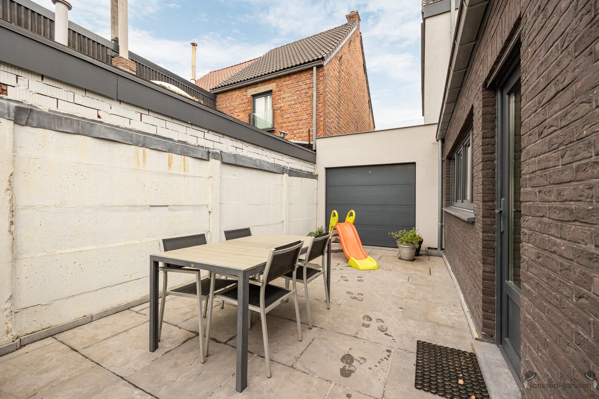 Gezellige gerenoveerde woning  foto 9