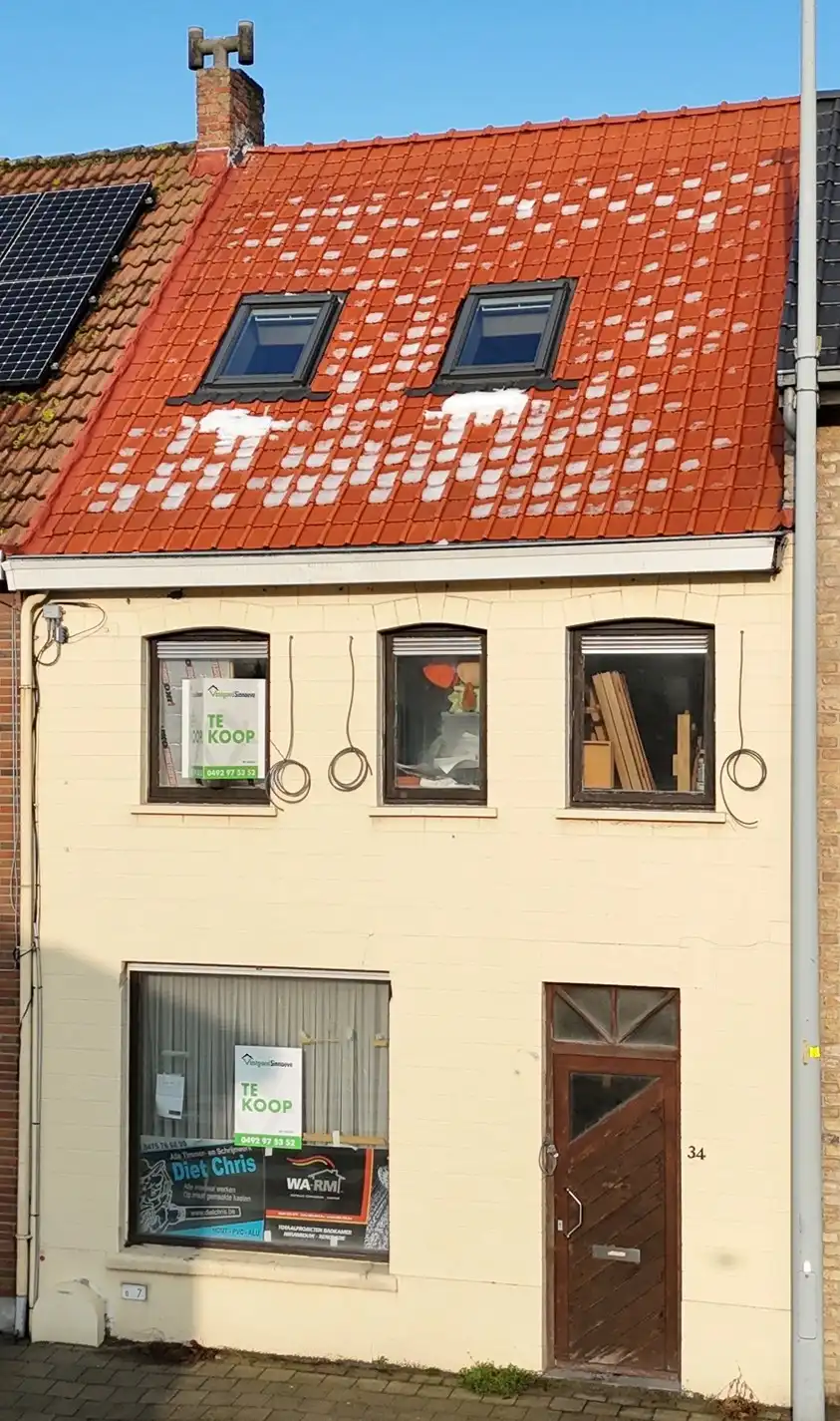 Woning met 4 slaapkamers en parkeerplaatsen te Gistel foto 2