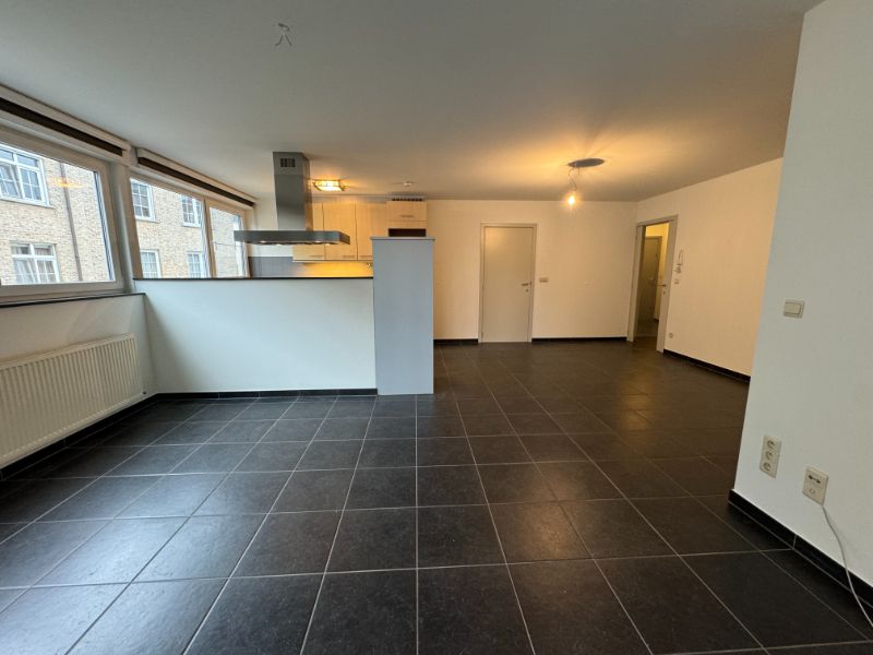 IN OPTIE! Instapklaar 2 slpk appartement nabij centrum Geel. foto 9