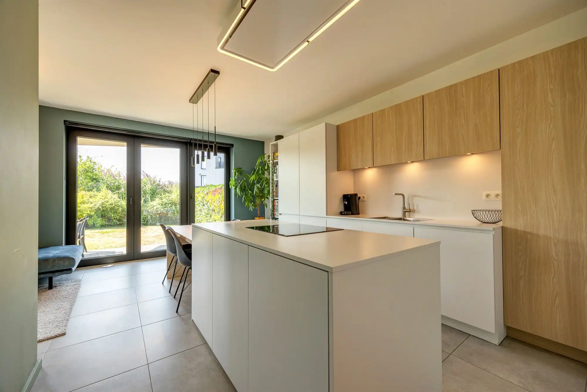 GLVapp. met 2 slaapkamers, tuin en staanplaats foto 20
