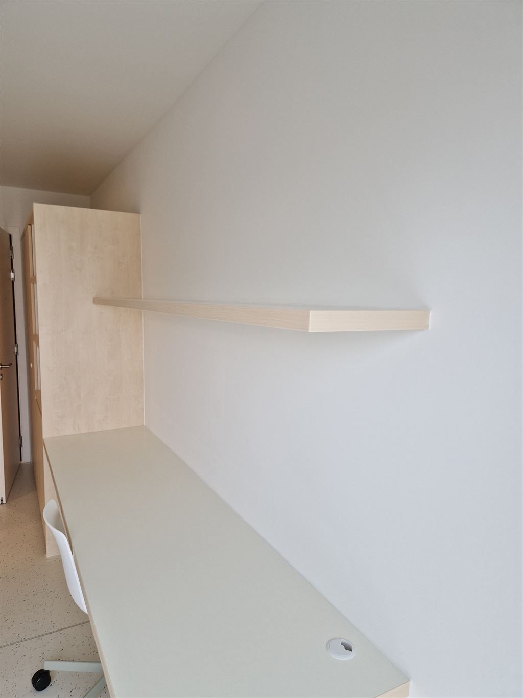 Prachtige hoogwaardige nieuwbouw studentenkamer in hartje Leuven.  foto 9