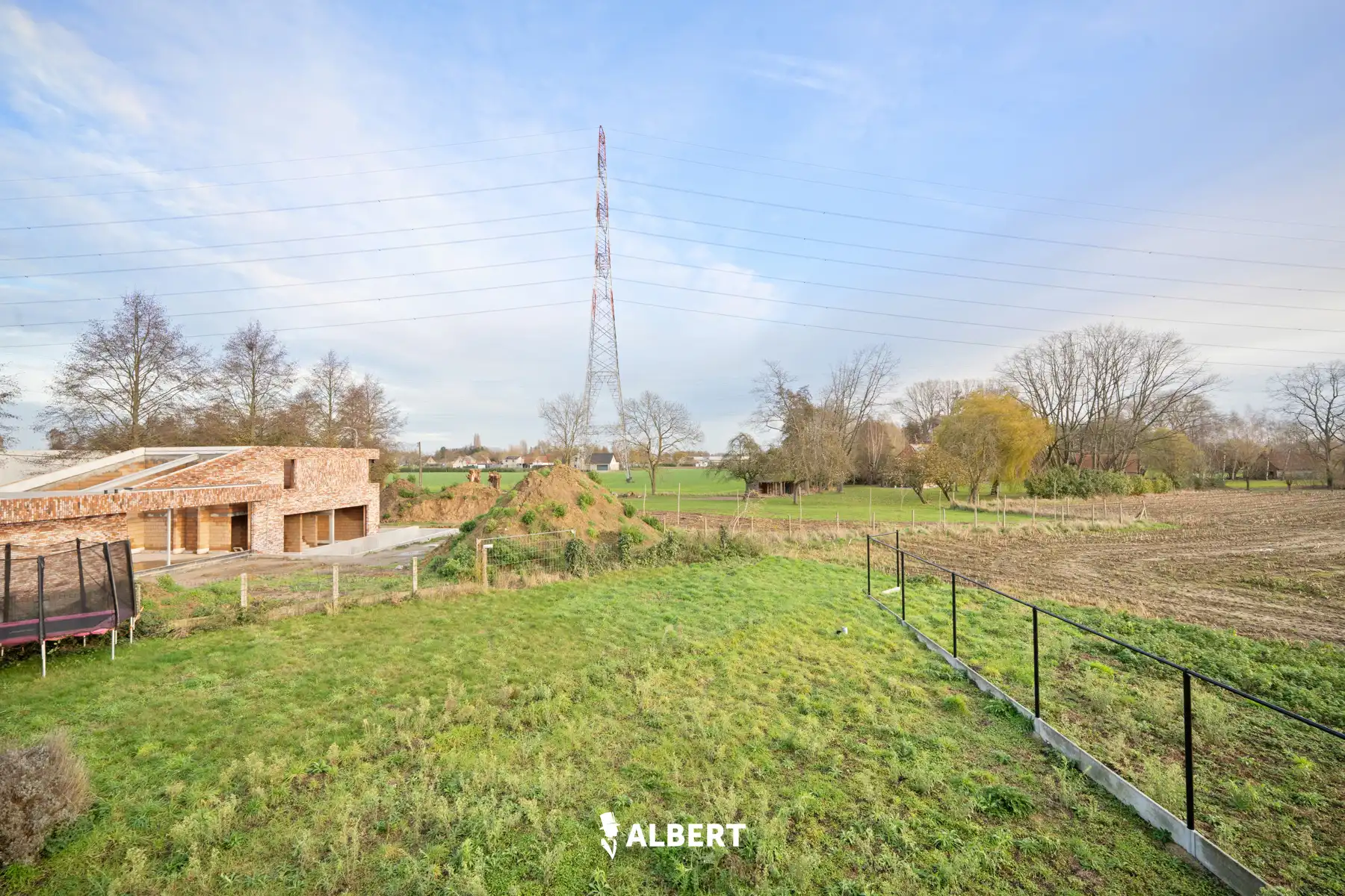 Ruime nieuwbouwwoning met alle comfort en extra garage! foto 16