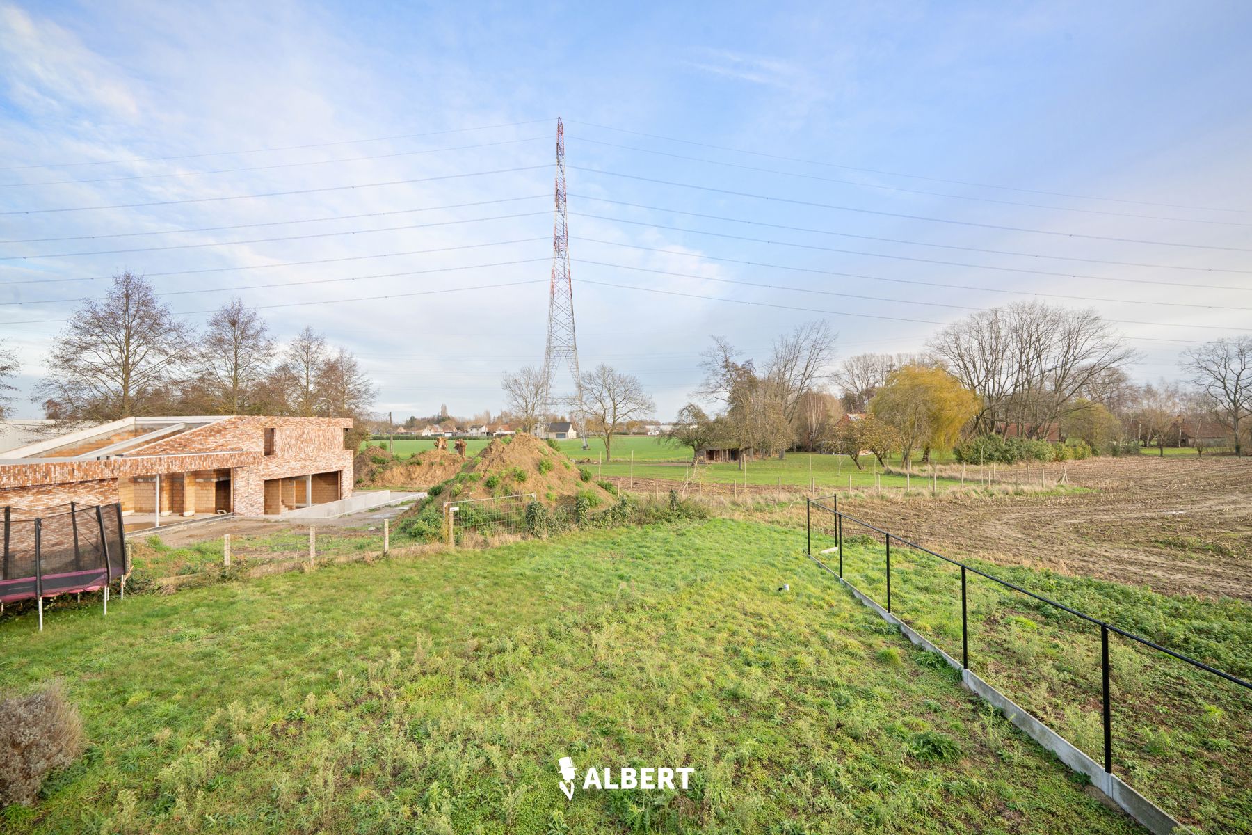 Ruime nieuwbouwwoning met alle comfort en extra garage! foto 16