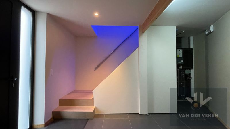 Mooi afgewerkte 2-slaapkamer woning foto 3