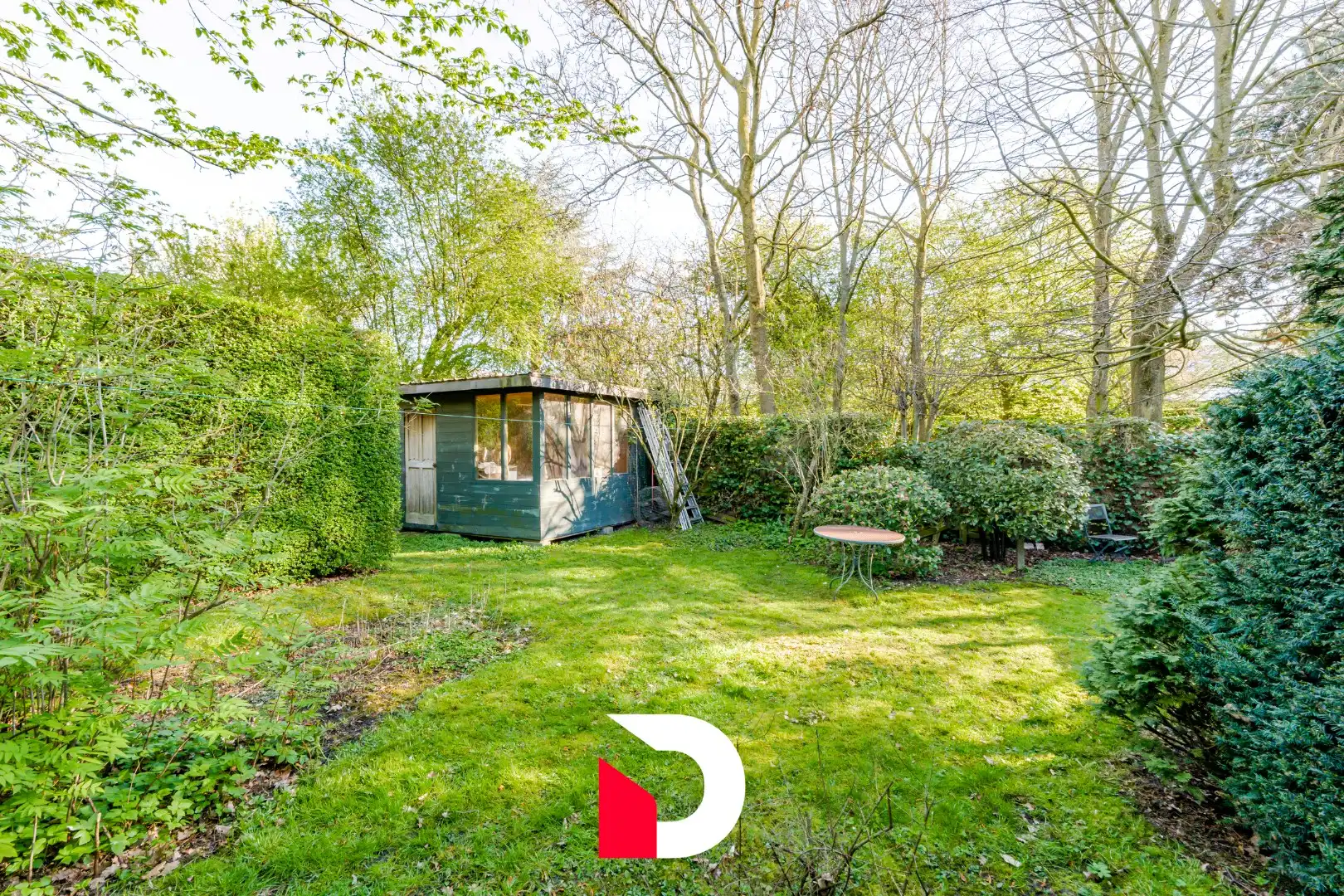 Karaktervol burgerhuis met 5 slk en riante tuin langs de Damse Vaart dichtbij centrum Brugge foto 26