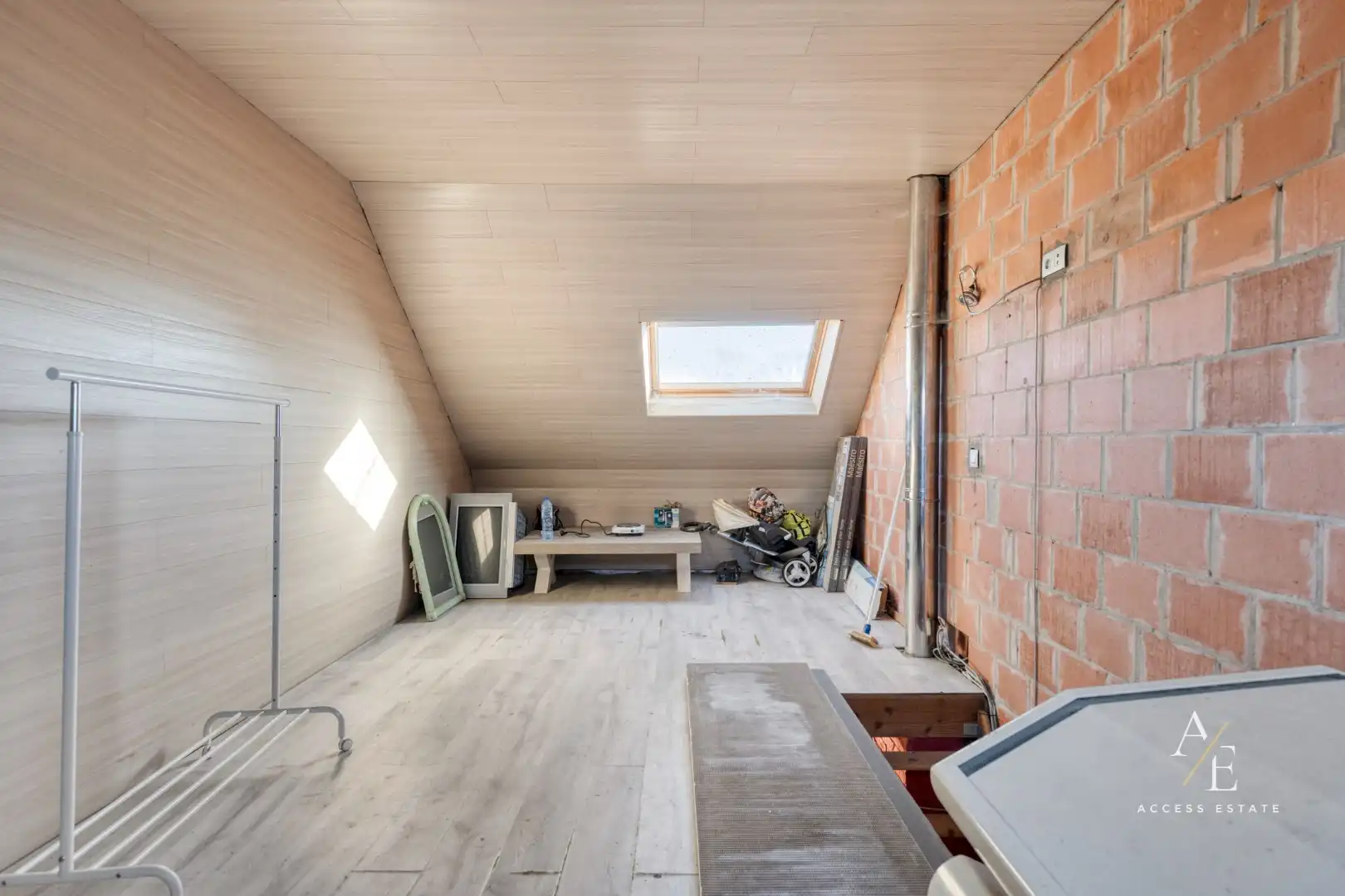 MERELBEKE-MELLE - Te renoveren hoeve op mooi perceel! foto 6