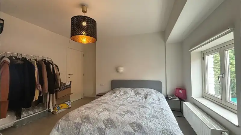 Recent 2-slaapkamerappartement met TERRAS  te huur in Brugge foto 7