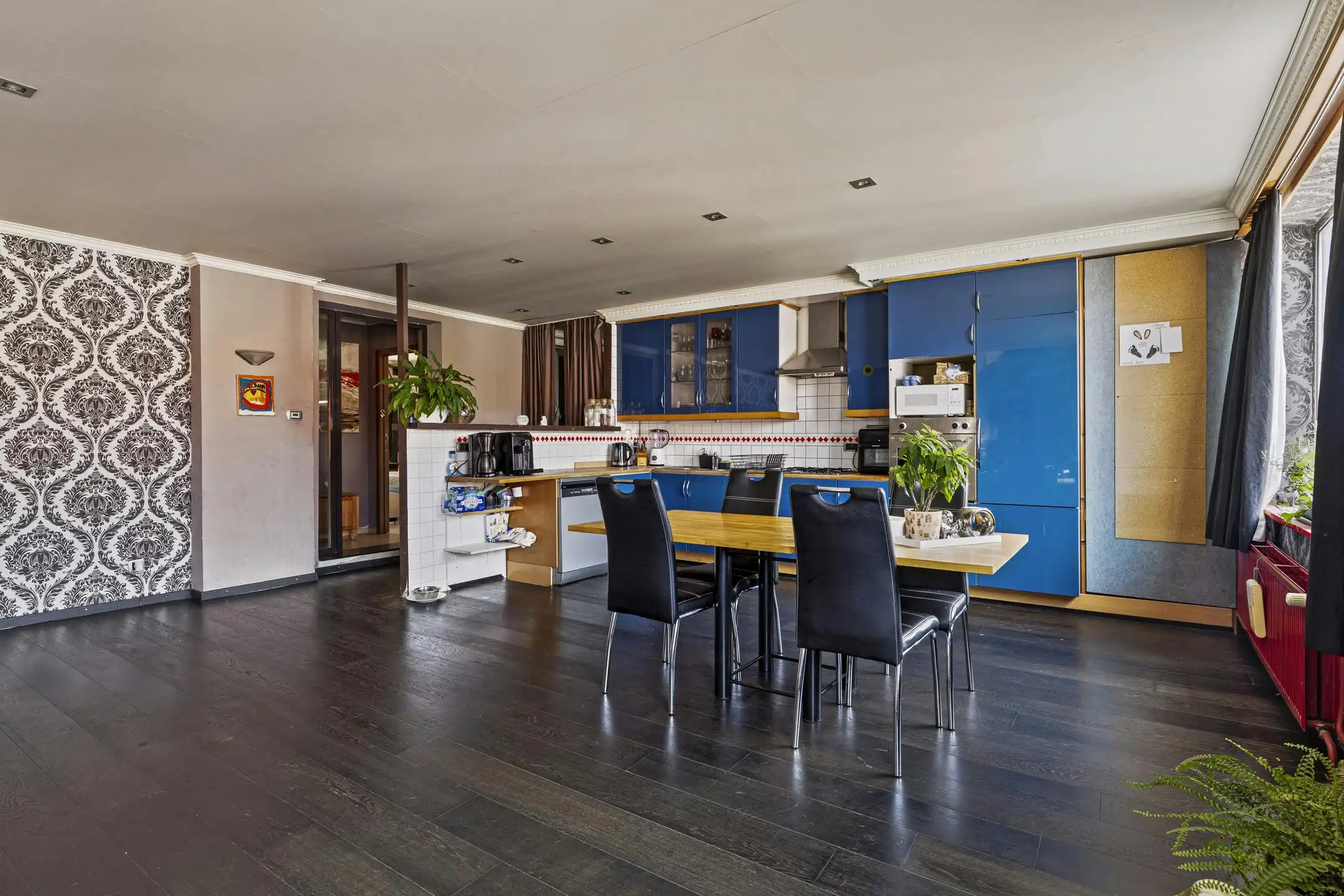 Over te nemen wellness met 3 units en 3 slpkmr appartement foto 29