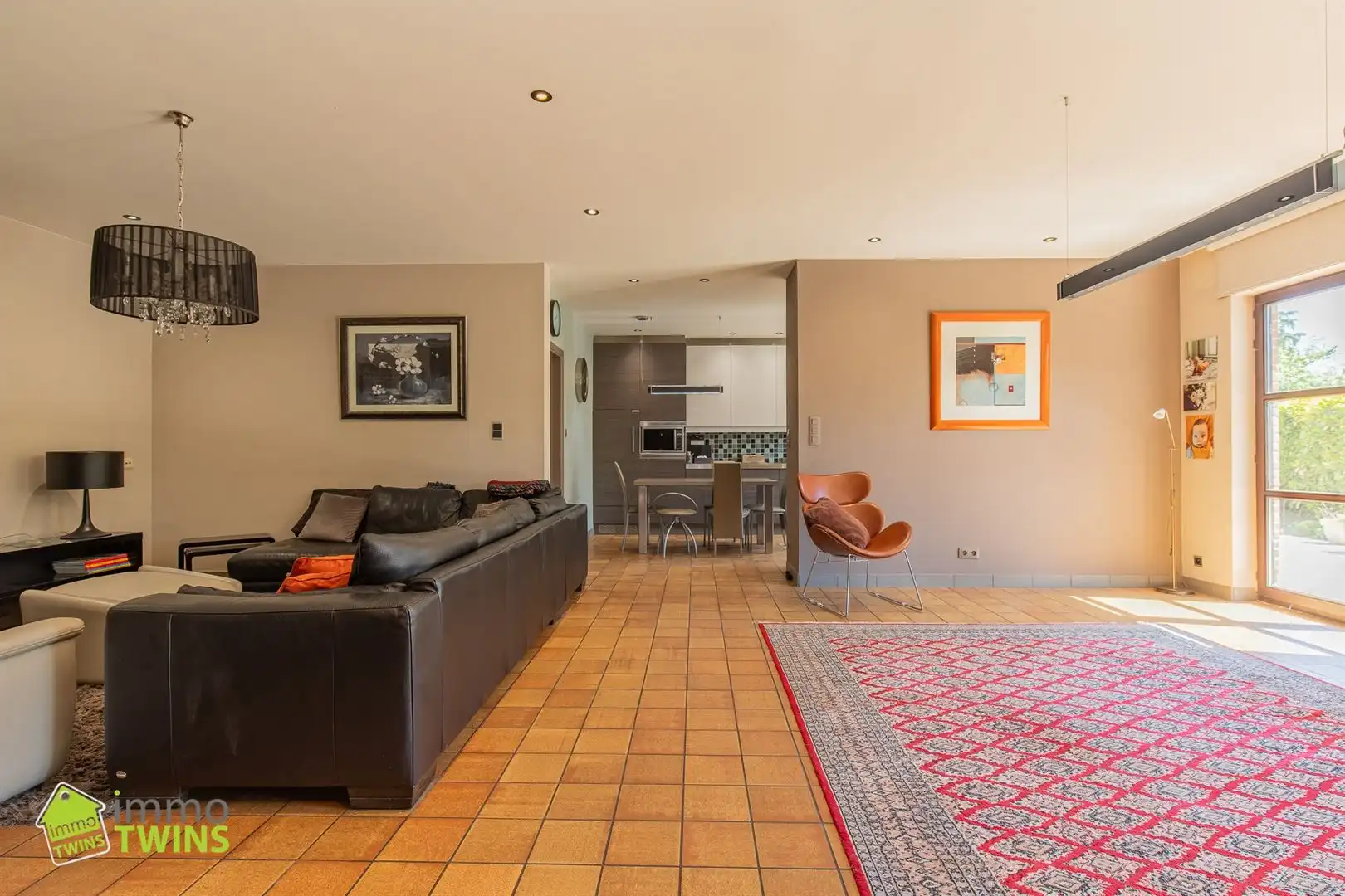 Uitzonderlijk ruime en veelzijdige praktijkwoning / cohousing met tal van mogelijkheden foto 7