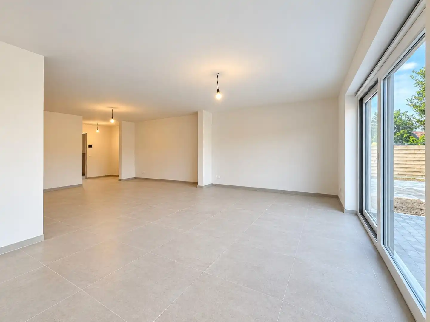 MERENDREE – Nieuwbouwwoning met 3 slaapkamers, bureau, garage en tuin foto 3