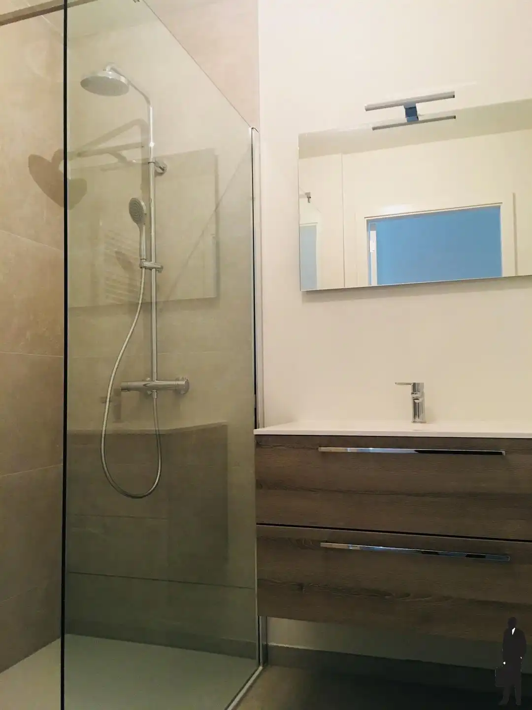 Gezellig gelijkvloers appartement met 2 slaapkamers en mooie tuin foto 4
