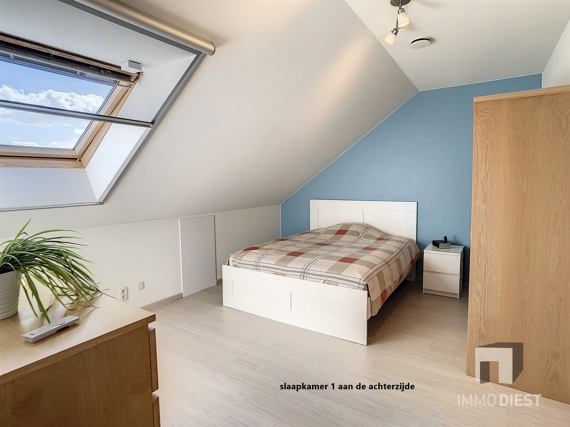 Interessant appartement voor kangoeroewonen of co-housing of uniek wonen ... kom het mee ontdekken. foto 13